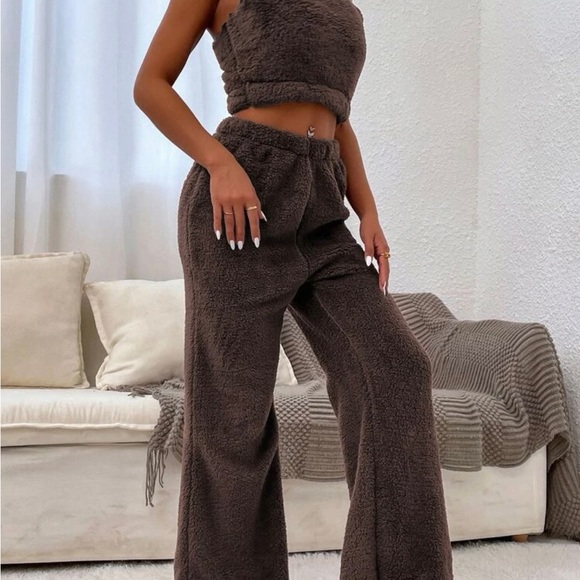 Open Front Flannel Coat & Tank Top & Pants - Picture 6 of 7